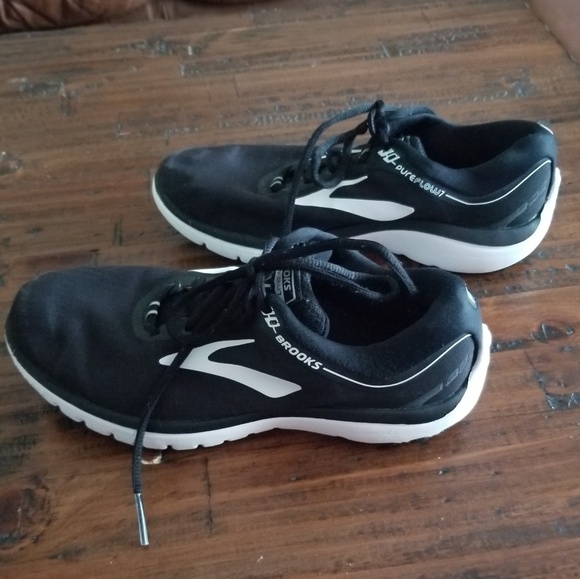 Brooks Shoes - Womens Brooks pureflow running shoes sz 7